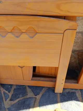 Cabecero de cama de madera