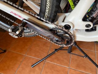 Bicicleta de montaña doble suspension Berria makko