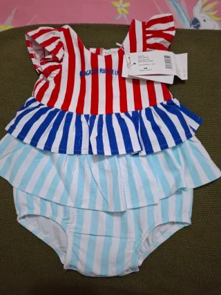 Vestidos, ranitas y conjuntos Agatha Ruiz de la Pr