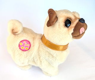 Perrito Pets Alive Poppy Pug Baila y gira.