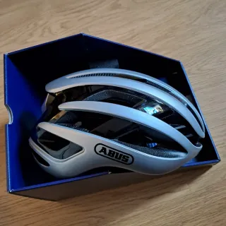 Casco ciclismo Abus Airbreaker (talla L, 59-61)