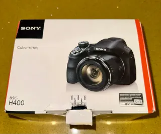 Fotocamera Sony Cyber-shot DSC-H400.
