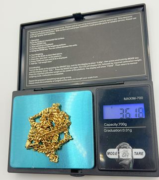 Cadena barbada de oro de 18k. Peso: 36.18 gr.