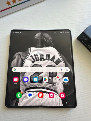 Samsung Galaxy Z Fold 4