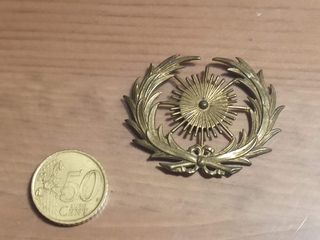 Insignias y medalla militar