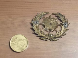 Insignias y medalla militar