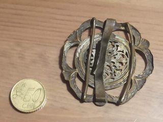 Insignias y medalla militar