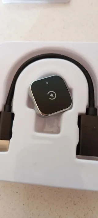 Adaptador CarPlay y Android Auto