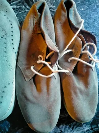 Lote Zapatos Bugatti y Extralight Talla 44