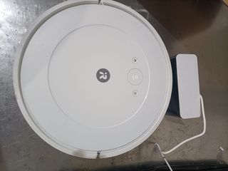 - iRobot Roomba Combo Essential, Robot Aspirador