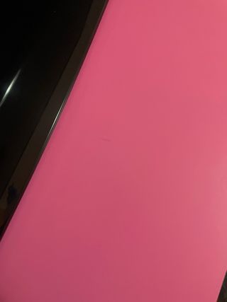 Mesa rosa patas blancas Ikea