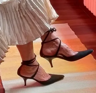 Zapatos de ante negro Castañer