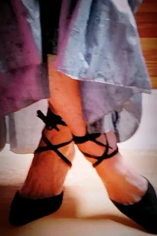 Zapatos de ante negro Castañer