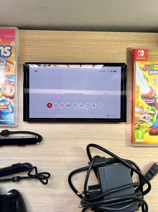 Nintendo Switch OLED + Accesorios