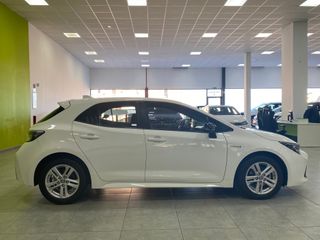 Toyota Corolla Active Tech 1.8 125H HEV EL TOP!!!!