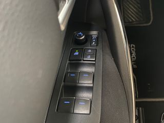 Toyota Corolla Active Tech 1.8 125H HEV EL TOP!!!!