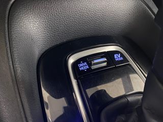 Toyota Corolla Active Tech 1.8 125H HEV EL TOP!!!!