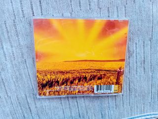 CD Catatonia - Dead From The Waist Down