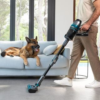 - Cecotec Aspirador Escoba sin Cable Conga Rocks