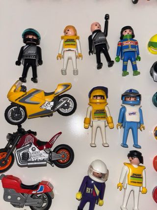 Playmobil Lote Motos y Figuras