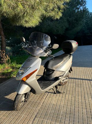 Scooter Honda Lead