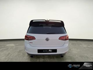 Volkswagen Golf GTI Performance 2.0 TSI 230CV DSG BMT