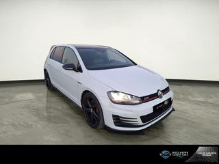 Volkswagen Golf GTI Performance 2.0 TSI 230CV DSG BMT