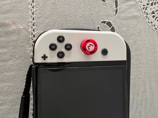 Nintendo Switch OLED Blanca y Negra