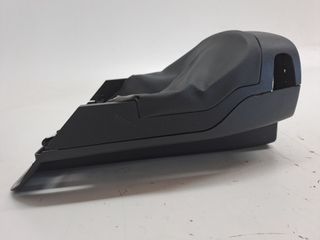 PLASTICO FORD KUGA 498694