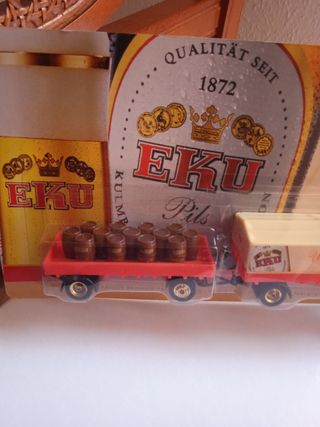 EKU CERVEZA VINTAGE COLECCIÓN ÚNICO