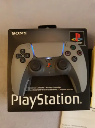 Mando PS5 edición 30 Aniversario