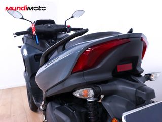 YAMAHA TRICITY 300