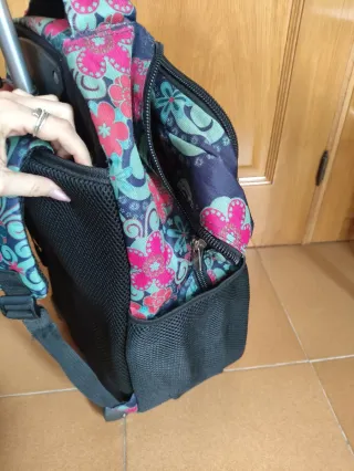 Mochila escolar ORMI floral