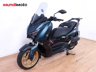 YAMAHA X-MAX 125 TECH MAX