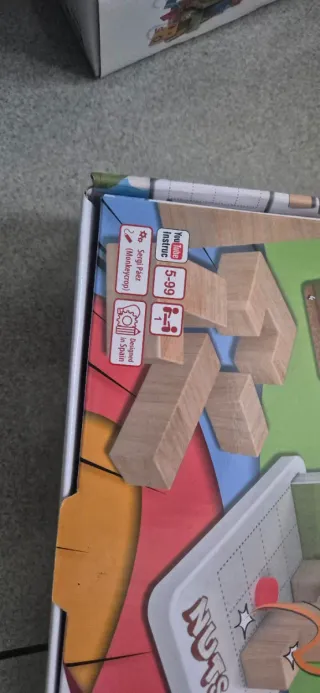 Juegos de mesa Cayro NUTS y Mole