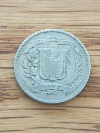 Moneda 5 Centavos República Dominicana 1956