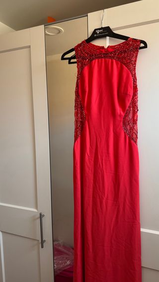 Vestido de fiesta rojo tela elastica