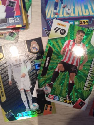 125 cromos Adrenalyn 25-26 sin repetir