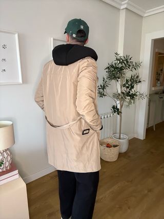 Gabardina ASOS Beige Talla M