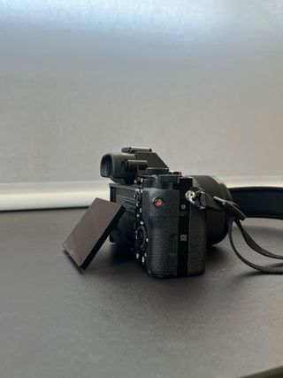 Sony a7R + objetivo 50 mm FE + flash Godox