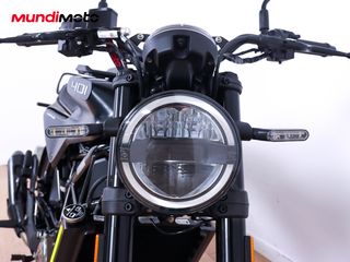 HUSQVARNA SVARTPILEN 401 ABS