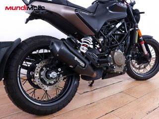 HUSQVARNA SVARTPILEN 401 ABS