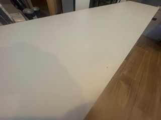 Mueble TV blanco y madera