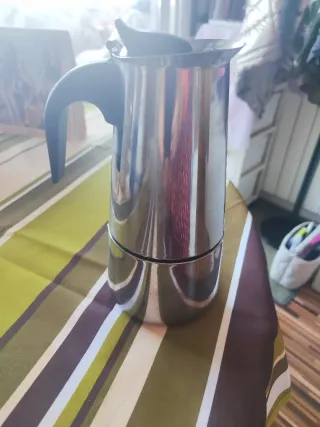 Cafetera Italiana 6 Tazas NO Inducción