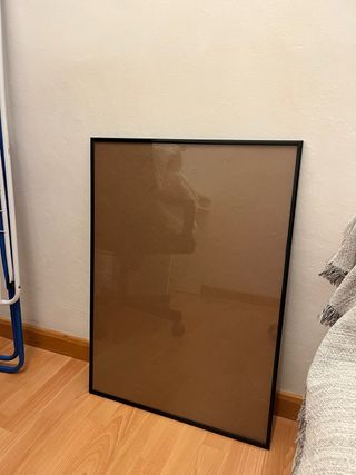 Marco de cuadro negro con cristal