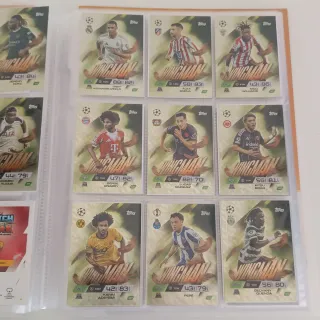 Álbum Topps Match Attax Extra 2026 con 254 cartas