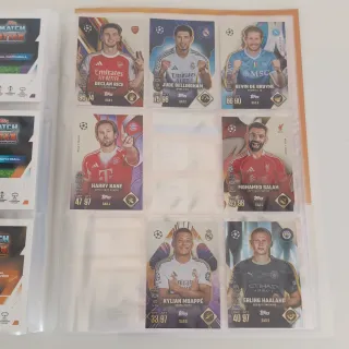 Álbum Topps Match Attax Extra 2026 con 254 cartas