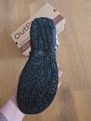 Sandalias nuevas senderismo talla 41