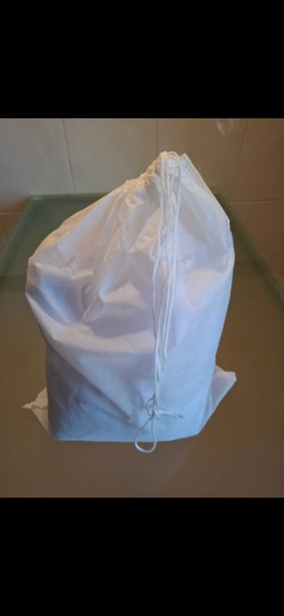 Capas de proteção para cadeiras brancas