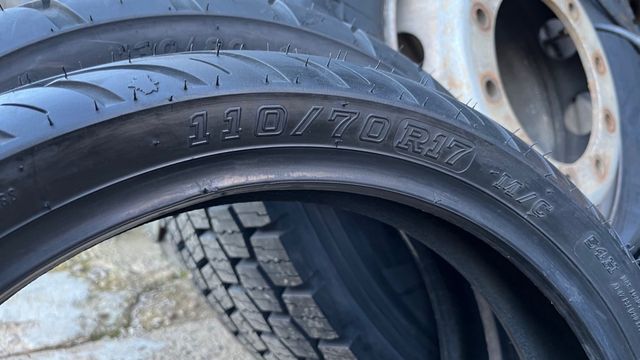 Neumáticos de carretera